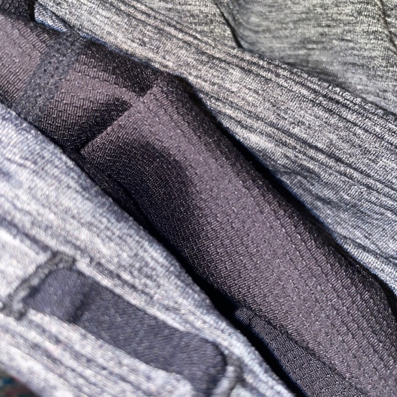 EUC Athleta Excursion Skort Grey Athleisure Activewear Size Small - Picture 4 of 9